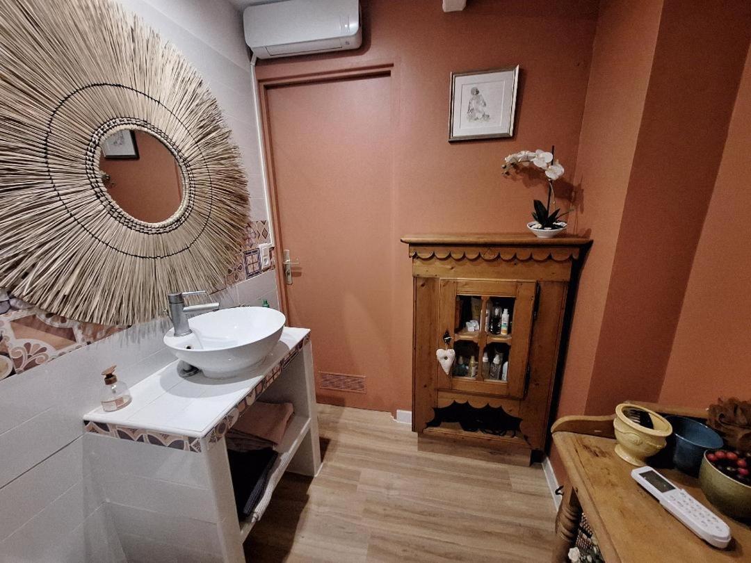 La Cartagene - Chambre Double Calvisson Εξωτερικό φωτογραφία